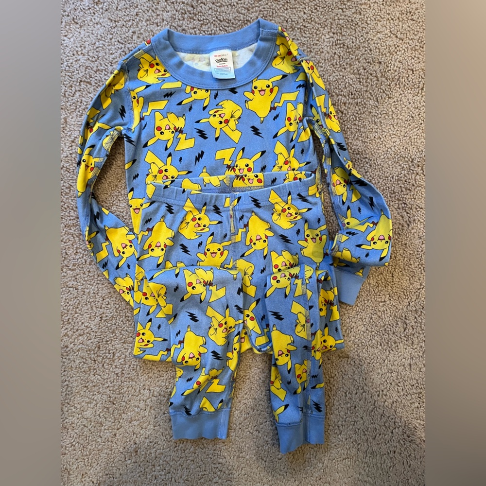Hanna Andersson 6-7 Pokemon Pikachu Blue and Yellow Pajama Set Long Sleeve